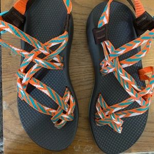 Women’s Chaco Size 9